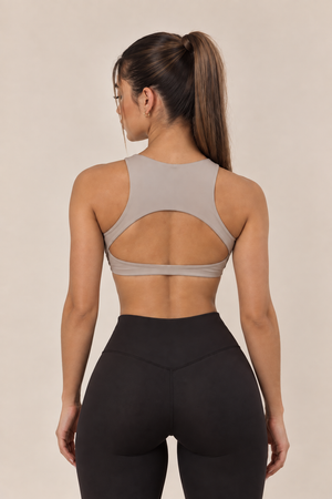 Top Nova deportivo para mujer, diseño de espalda abierta – Empowerwear